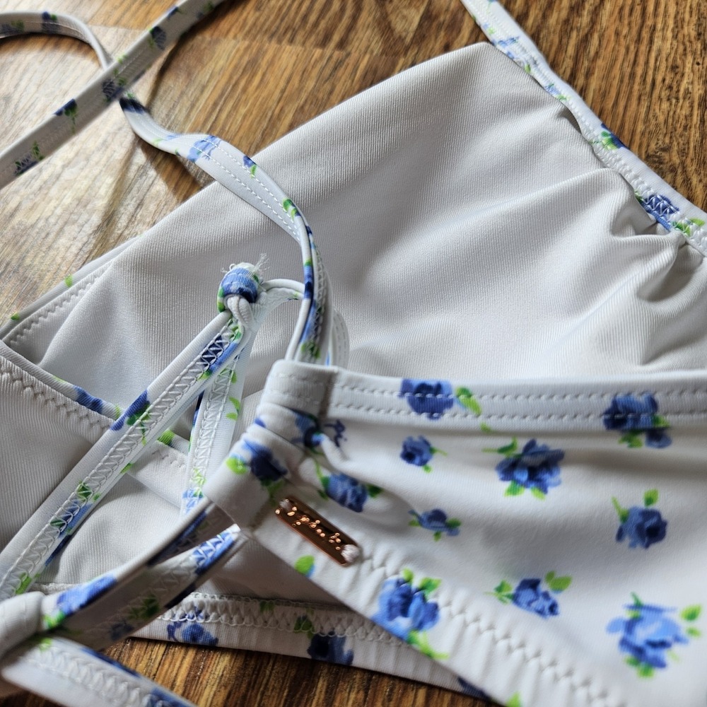 Victoria Secret Swim Bikini Top L Lined Cups Blue White Floral Halter Tie Back - Picture 4 of 6